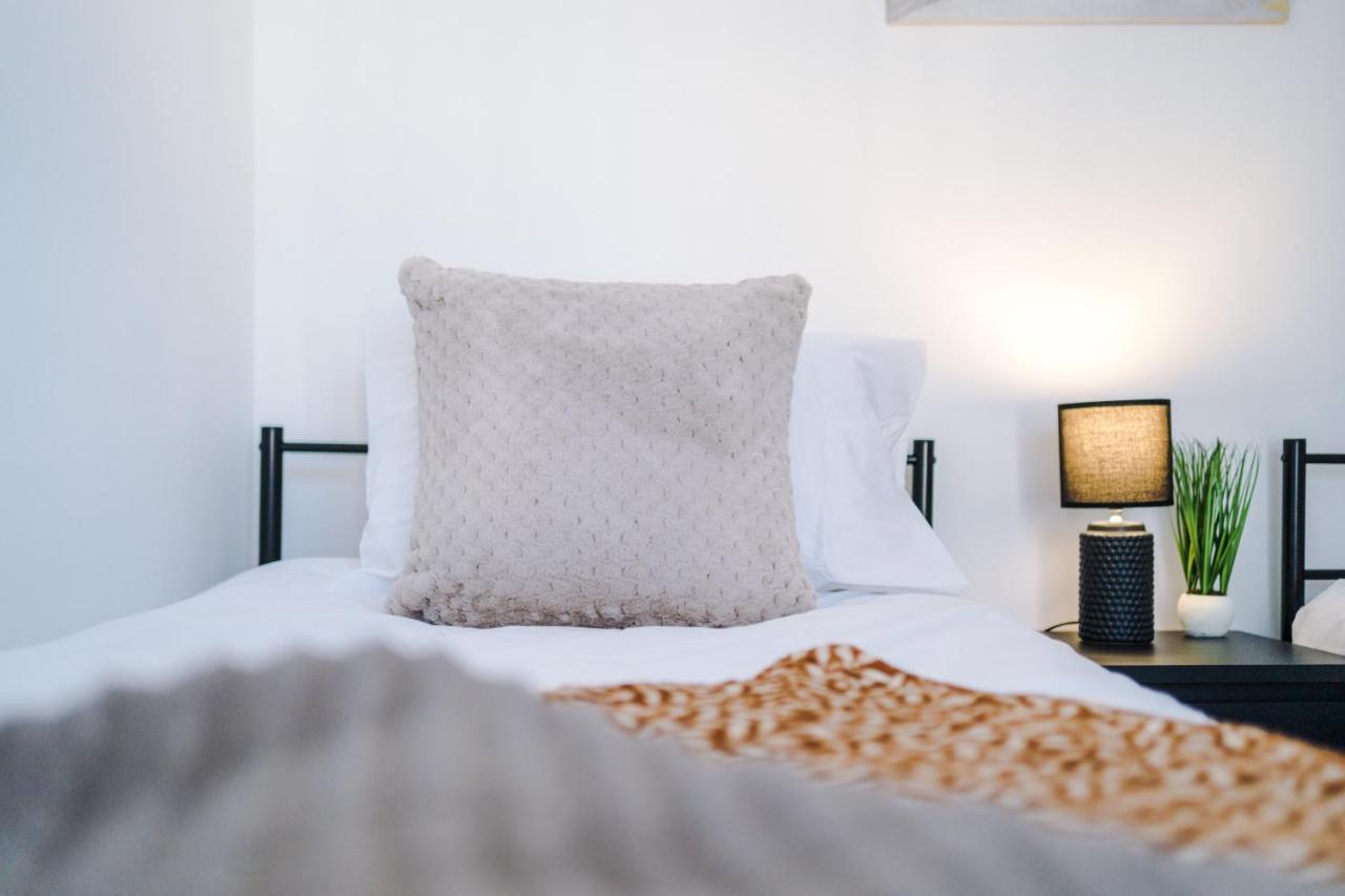 Snug Anfield House, Entire With Free Wifi & Netflix * Liverpool