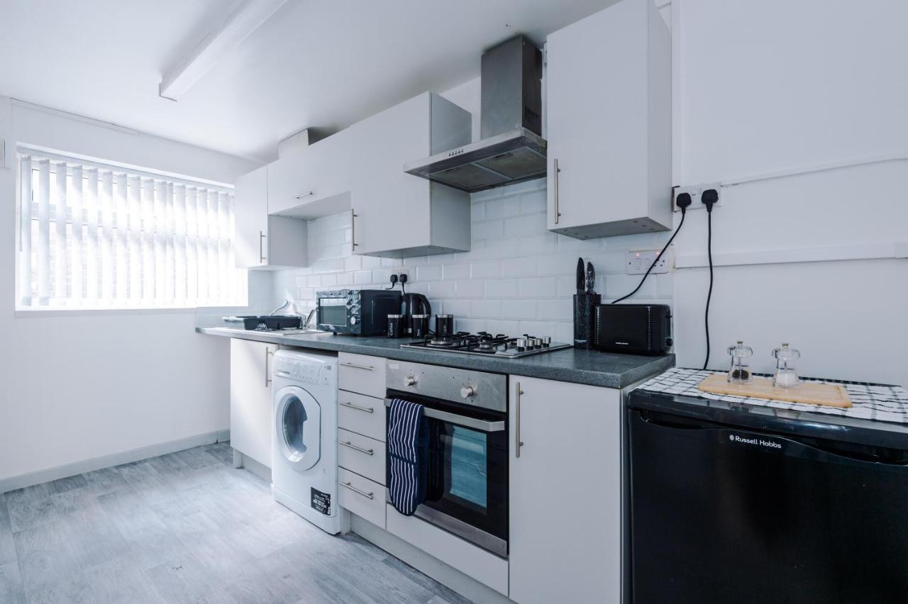 Snug Anfield House, Entire With Free Wifi & Netflix * Liverpool