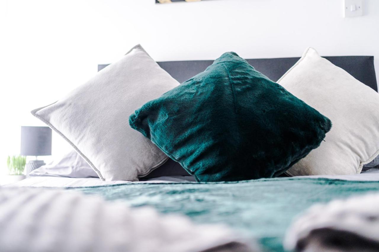 Snug Anfield House, Entire With Free Wifi & Netflix Holiday home Liverpool